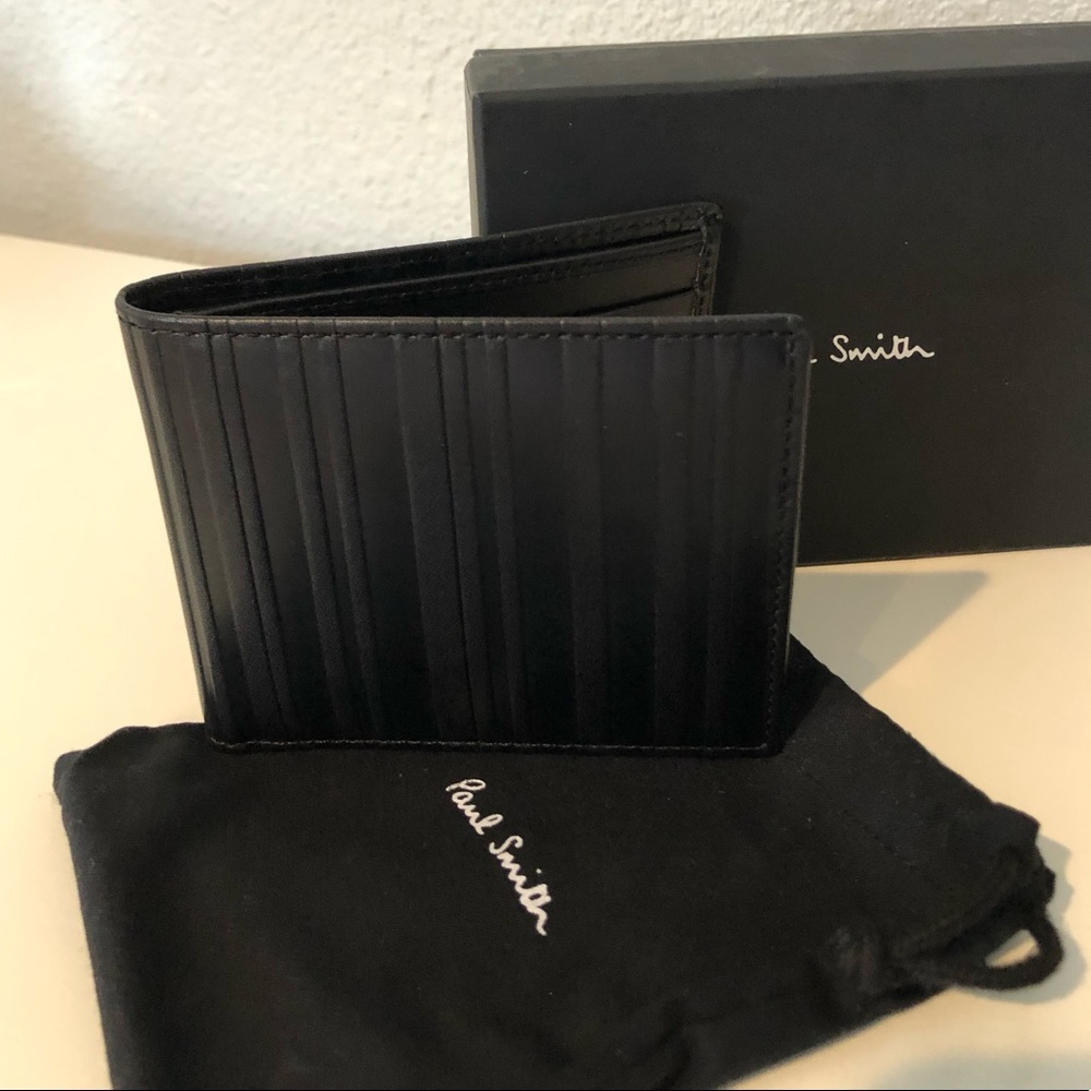 Paul Smith Stripped Leather Bi-Fold Men’s wallet